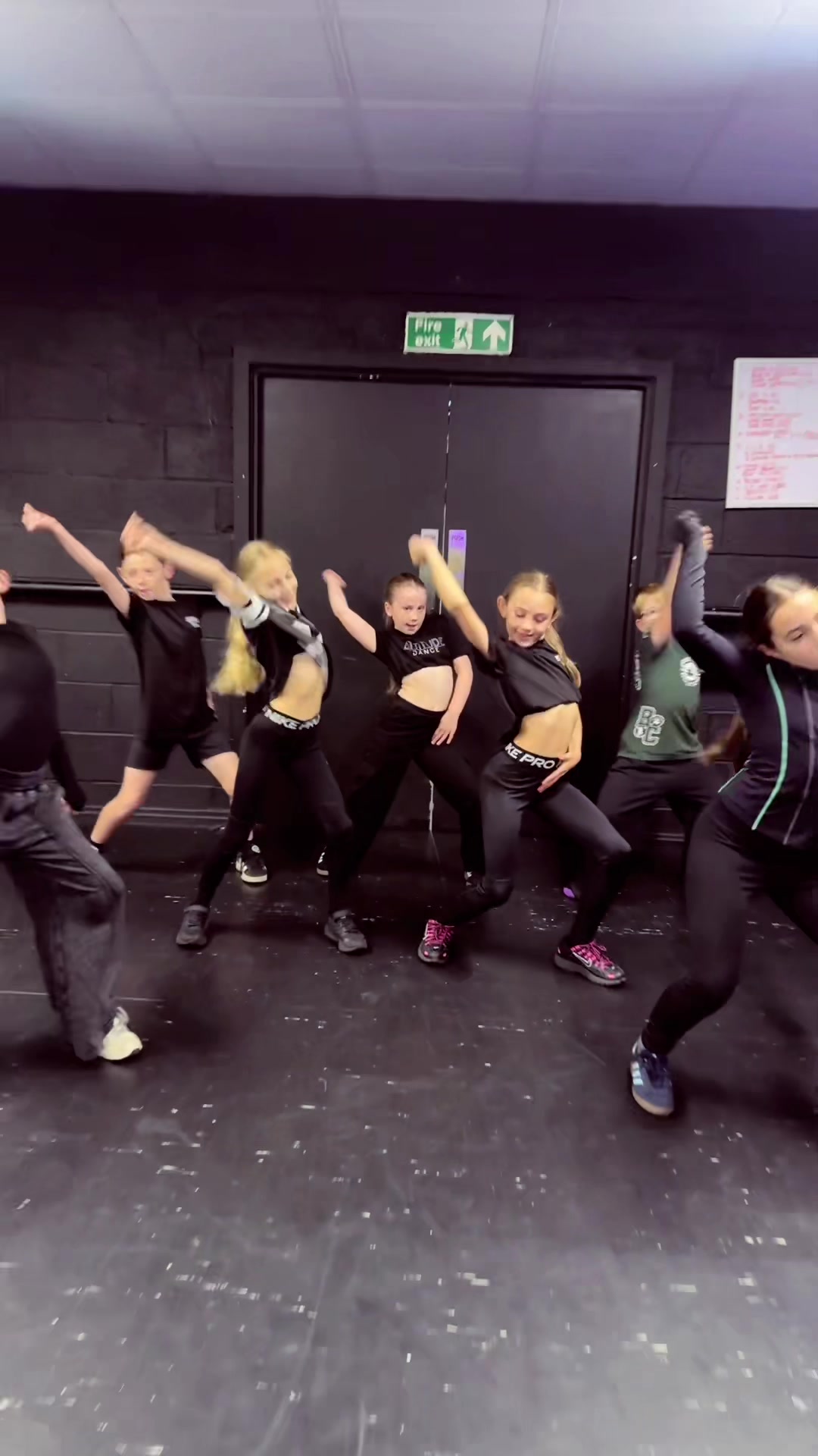 @ATTITUDE DANCE