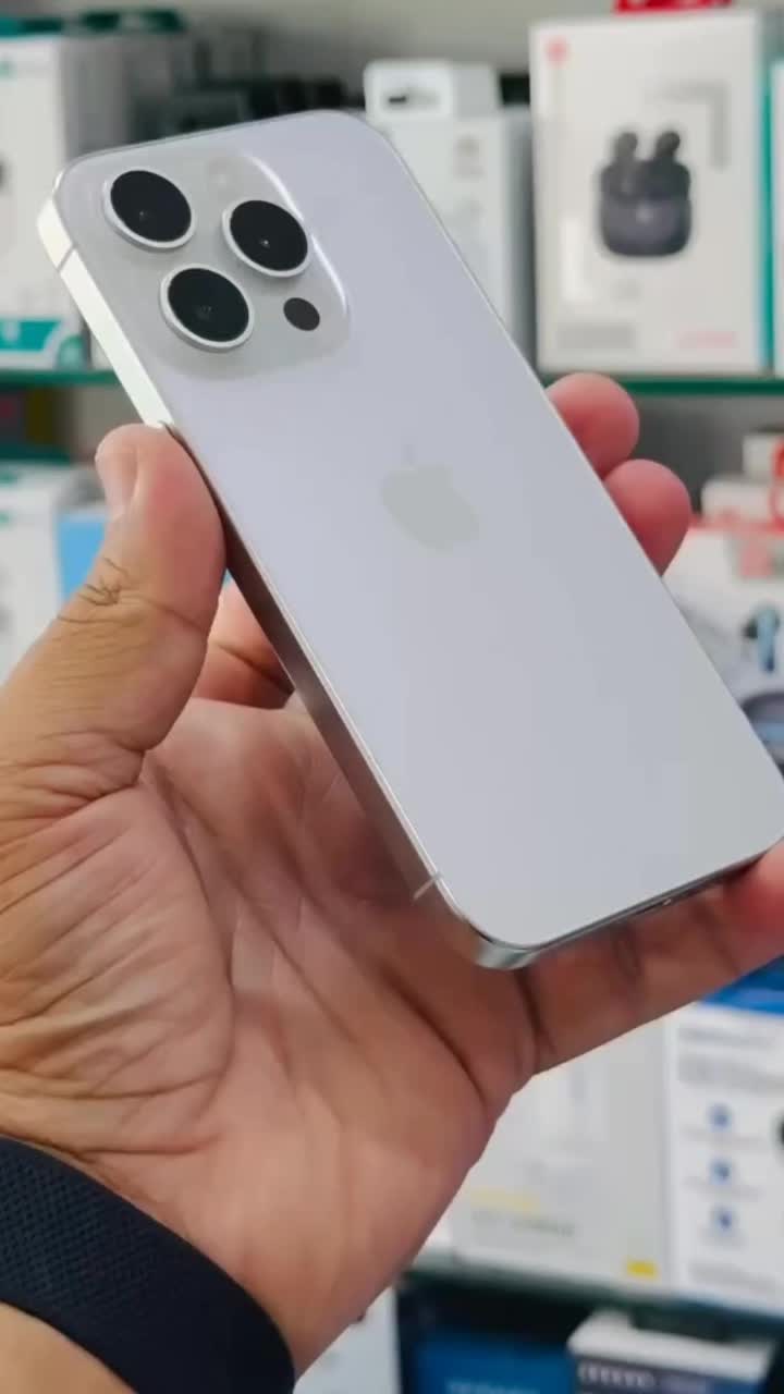 @𝐀𝐩𝐩𝐥𝐞 𝐒𝐭𝐨𝐫𝐞 📱