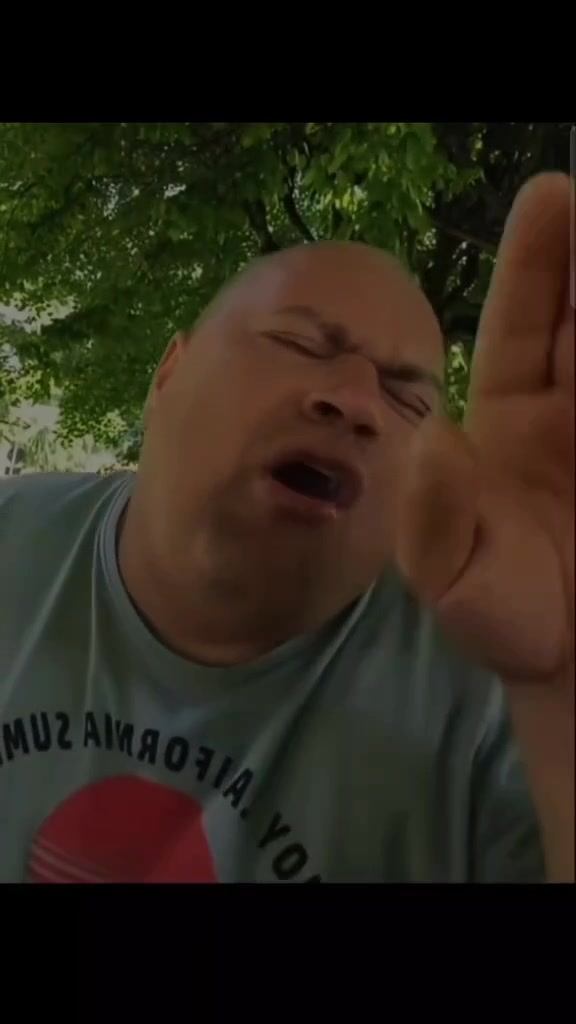 @Szeby001