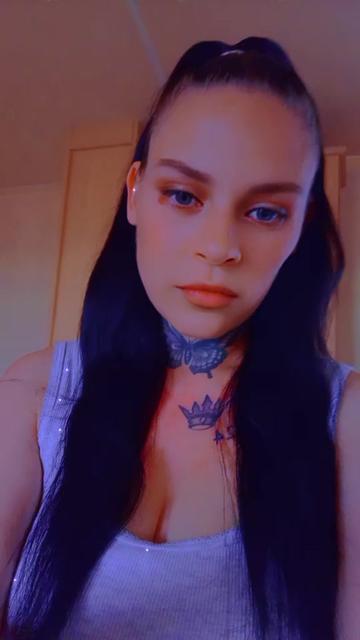 @🔥𝒩𝒾𝓀𝒾𝓉𝒶ℬ𝓊𝓉𝓉ℴ𝓃𝓈🔥