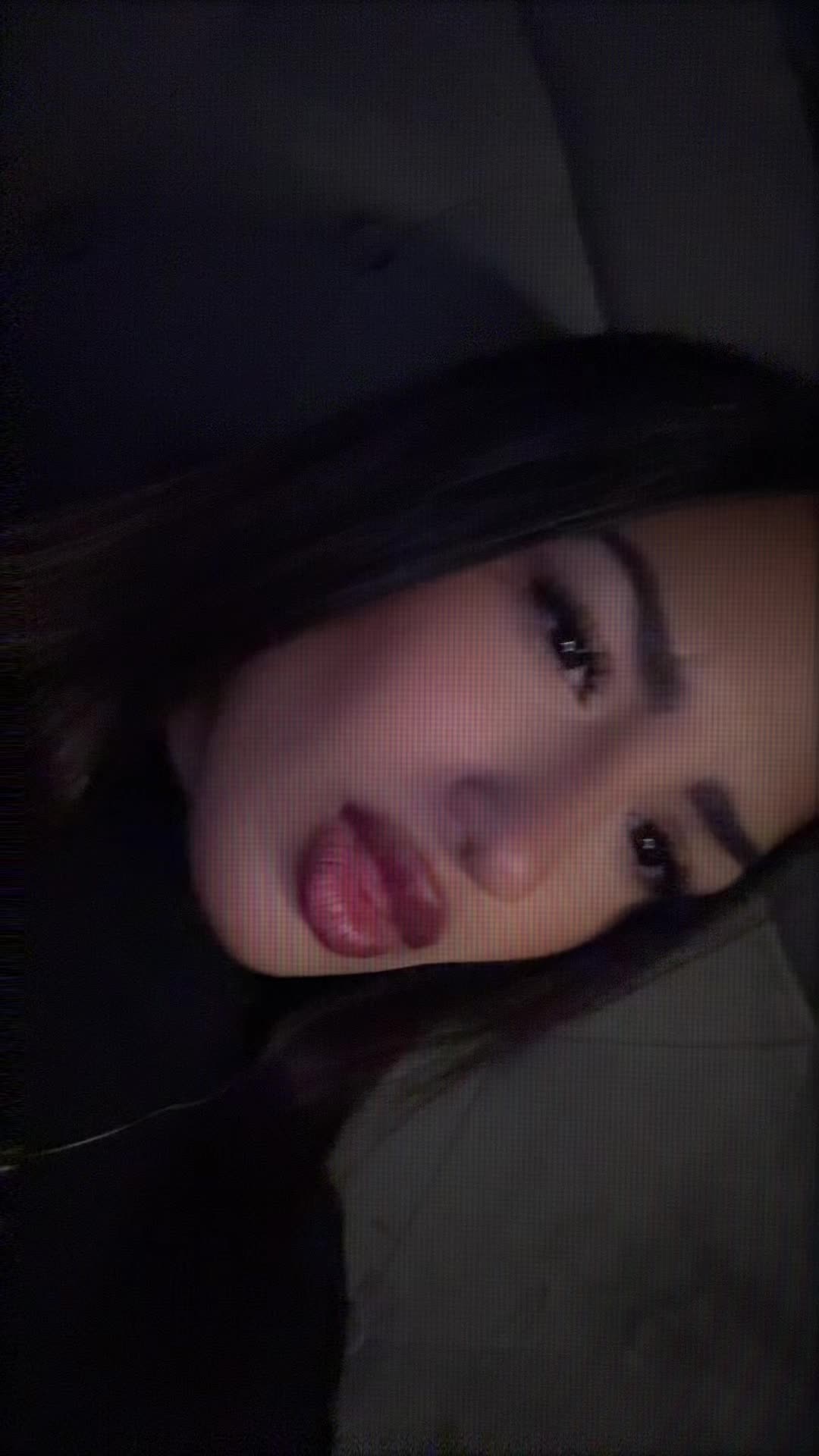 @GB