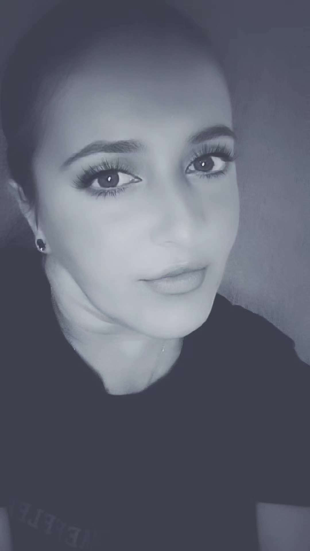 @Cris37yas10