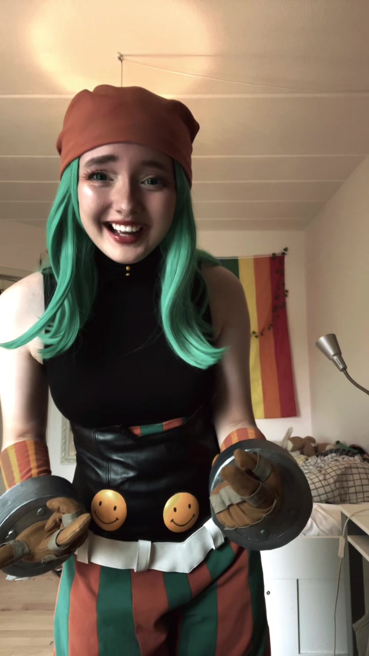 @Cy does cosplays