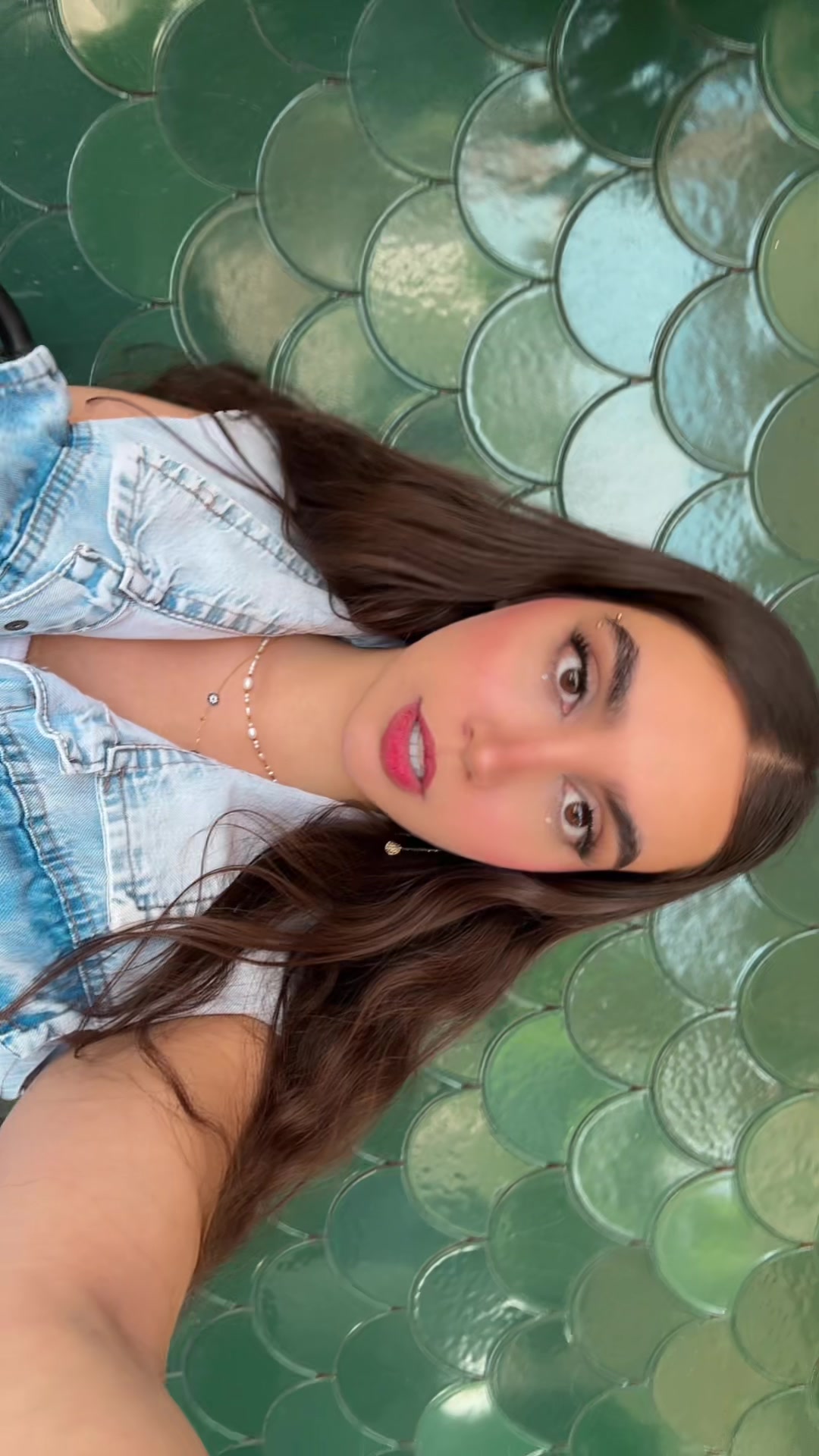 @Mia