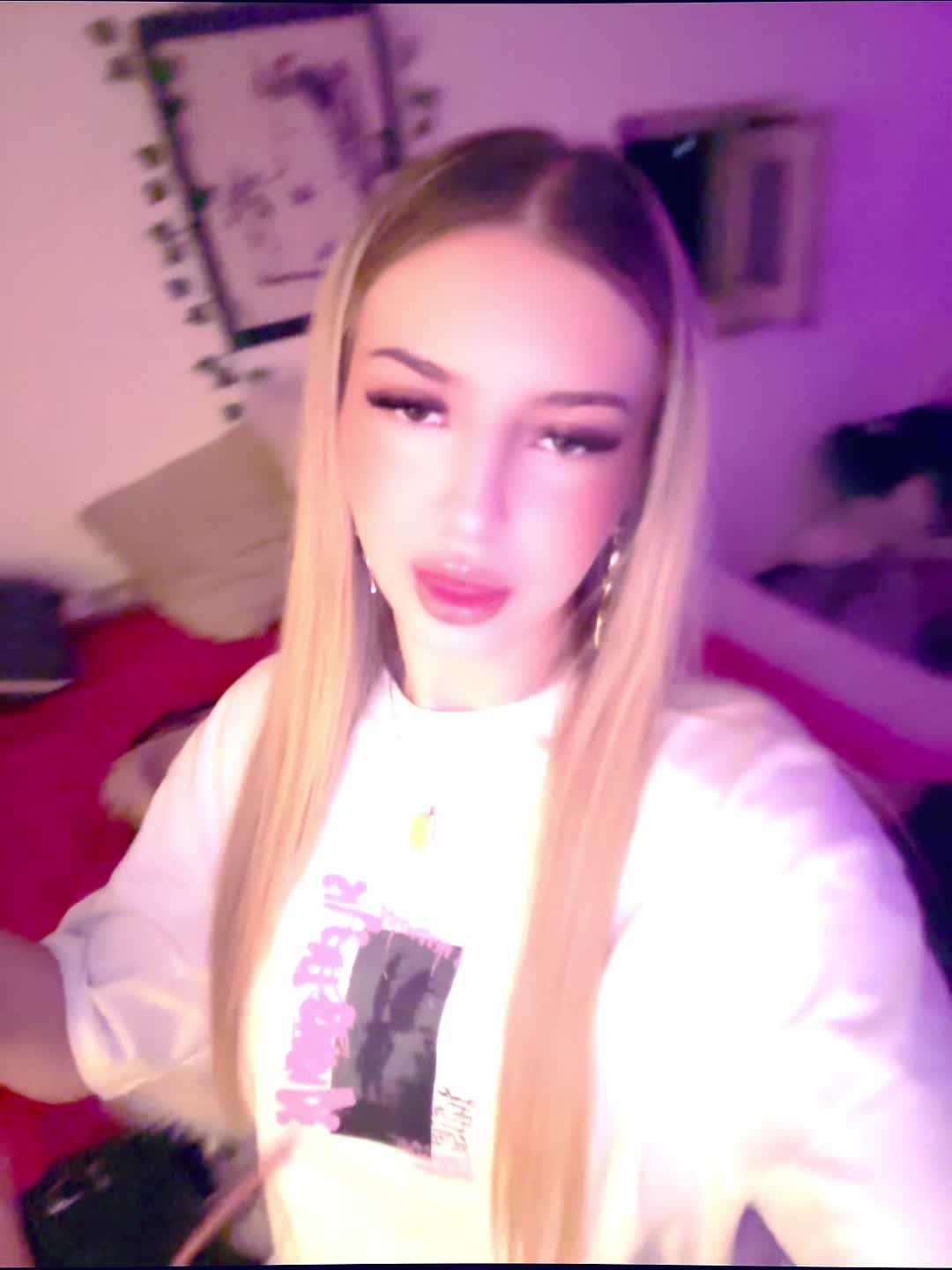 @tf.itsmiraa