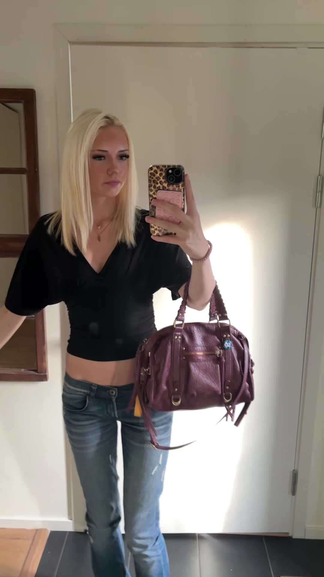 @Mollyyyy🐦🔥🐦🔥