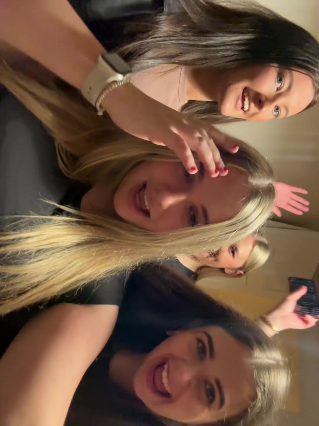 @Roisín