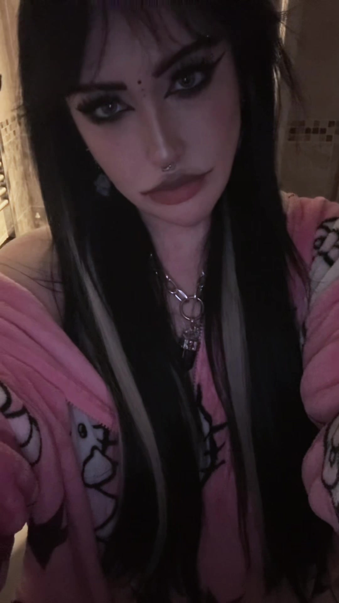@⋆༺katie༻⋆