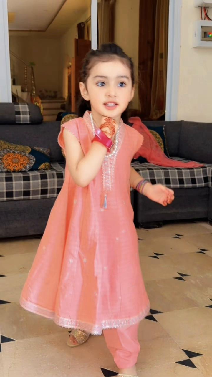 @AayatFatima🇵🇰🇬🇧