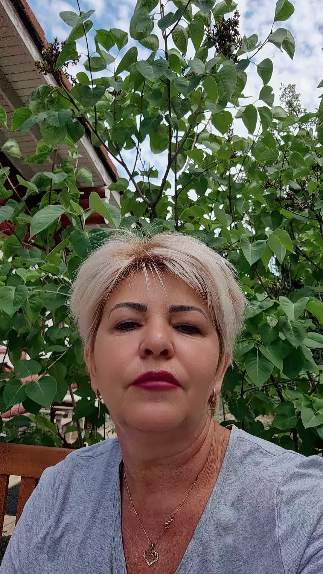 @FloryFlory