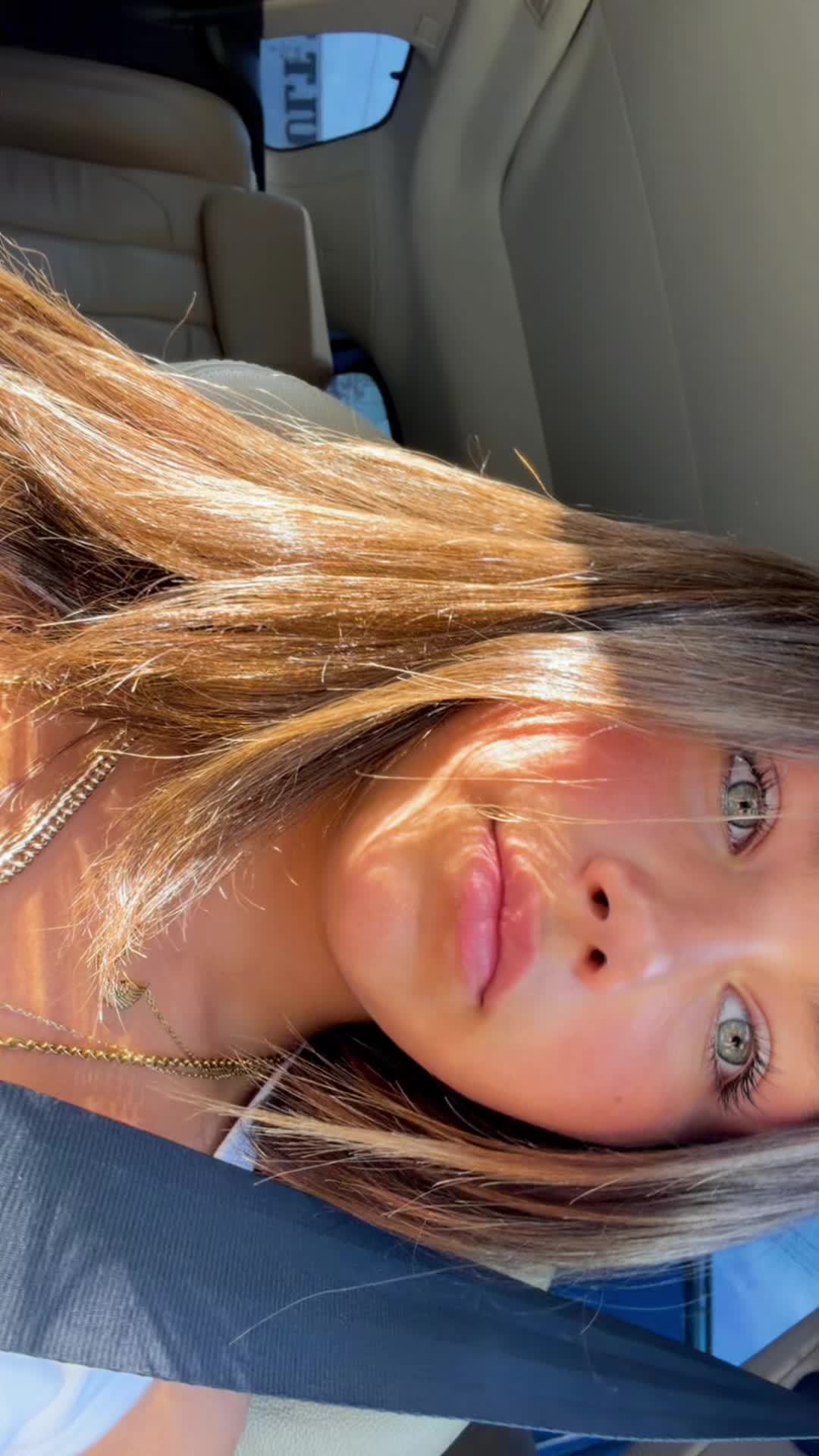 @yaniriski