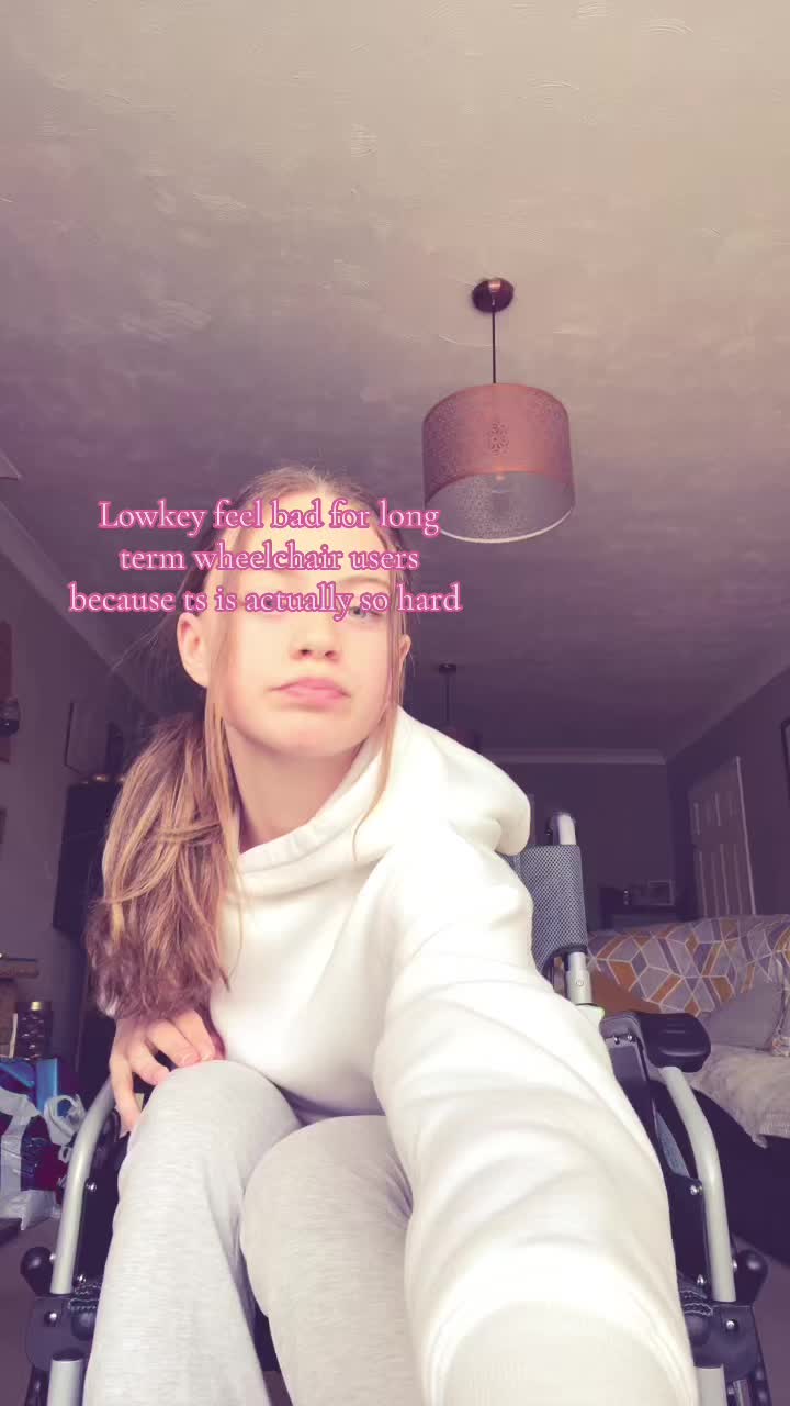@🪩🐆🎱🍒
