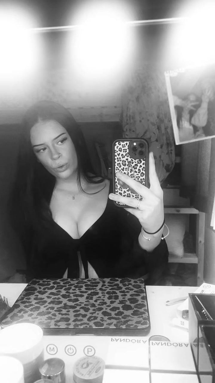 @Ells 💋
