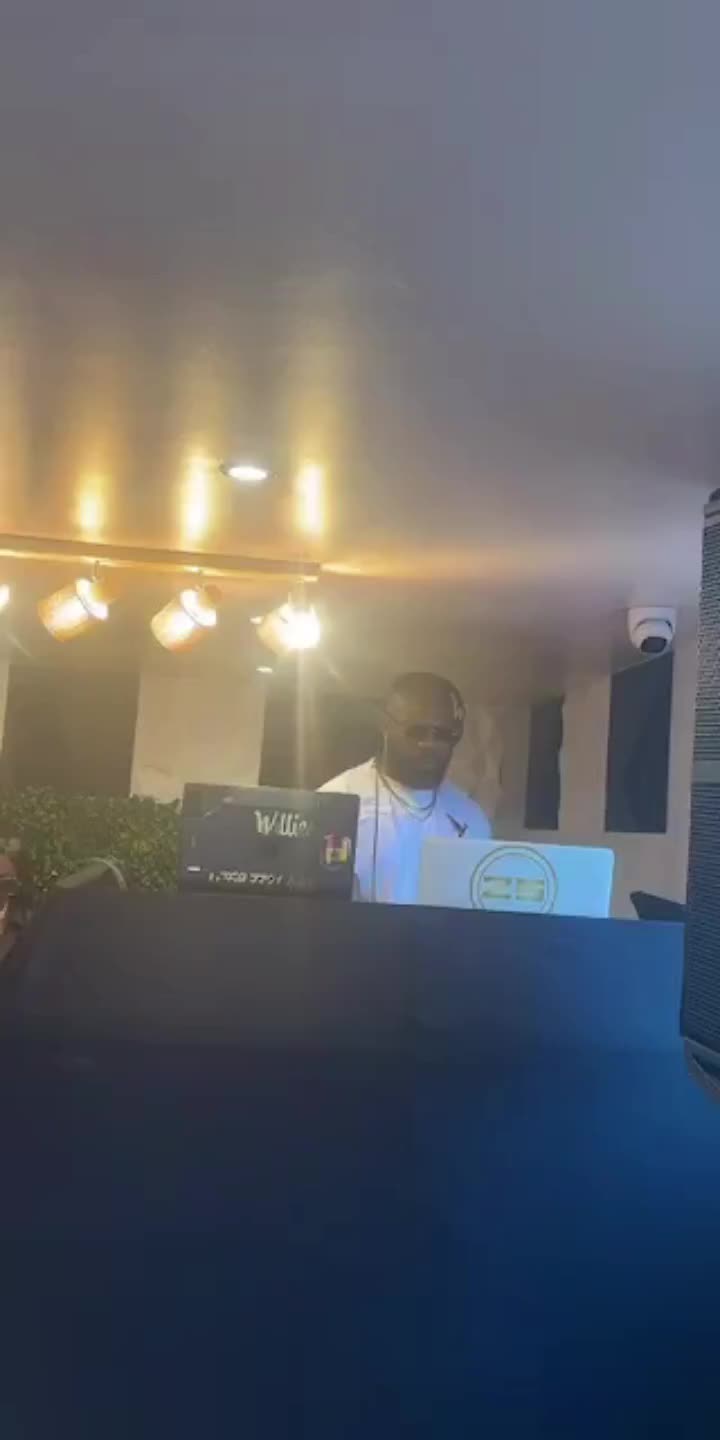 @Deejay Ziloo