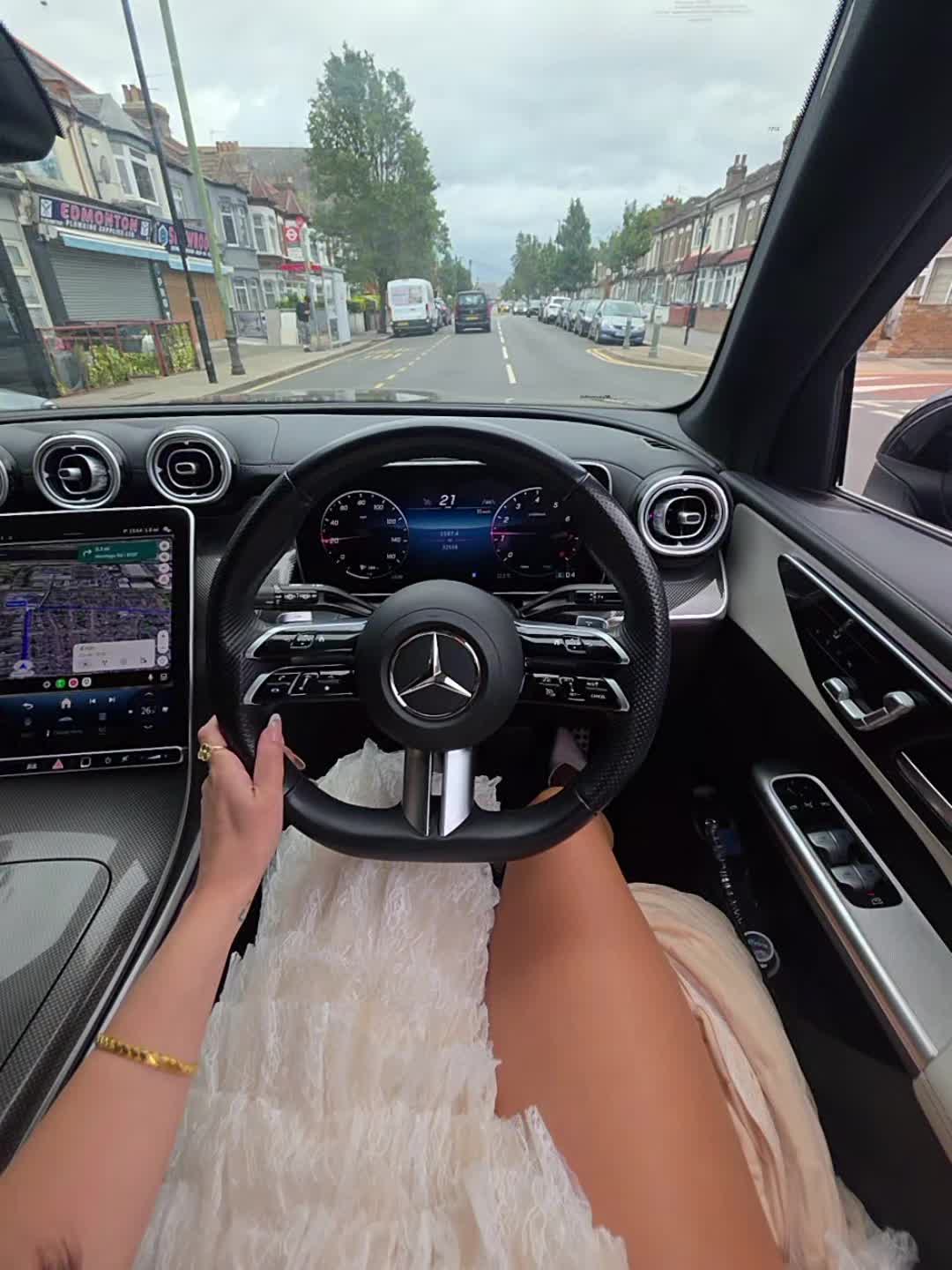 @Pınarella
