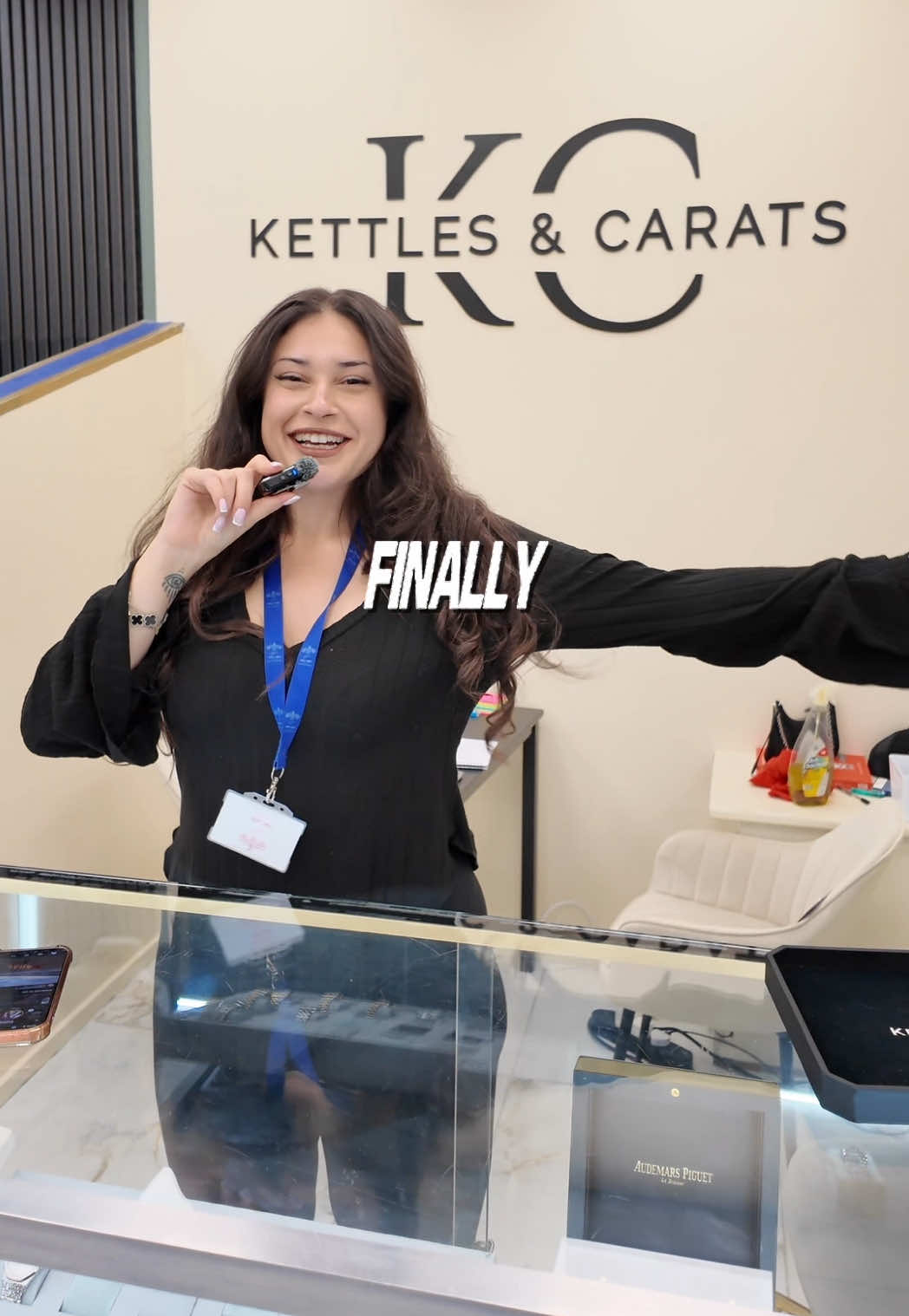 @Mels | Jeweller