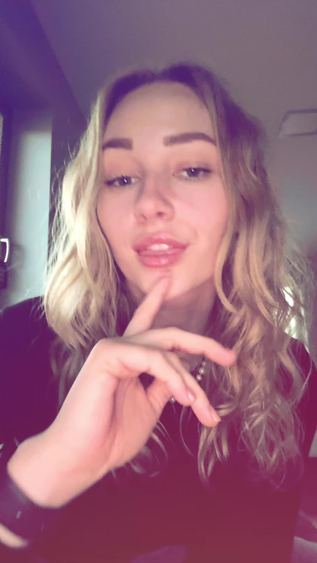 @natalie🦂