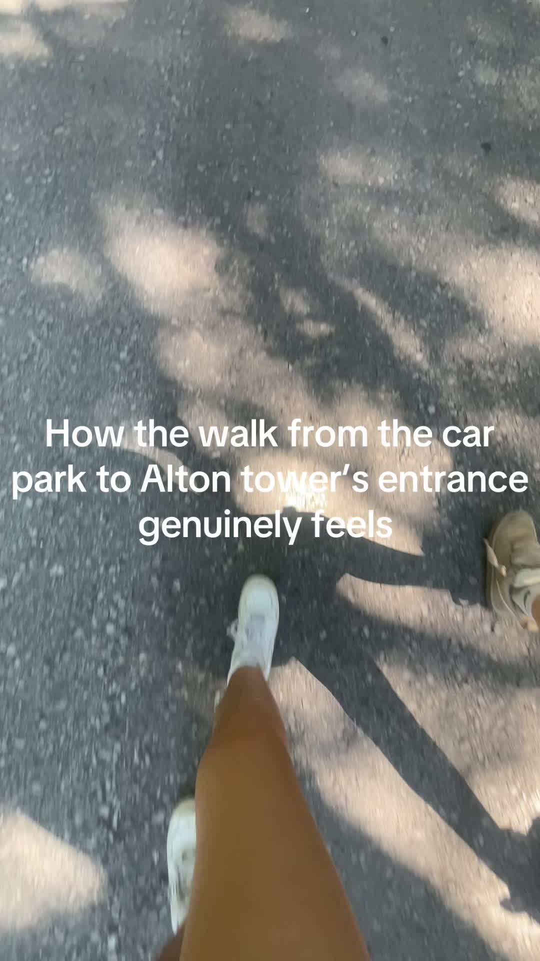 @knocoasters | Theme Park Vlogs