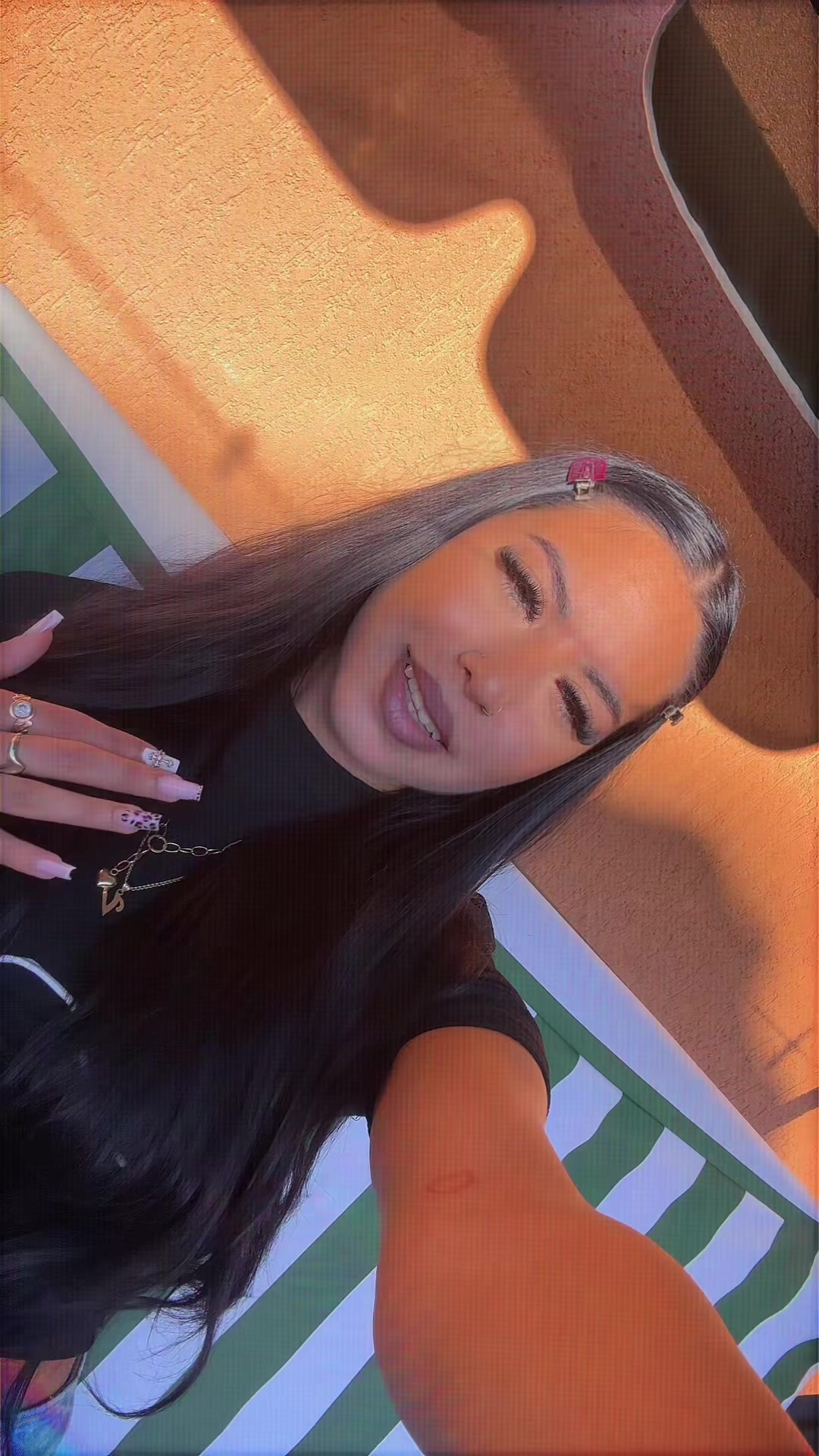 @𝓥𝓪𝓷𝓮𝓼𝓼𝓪
