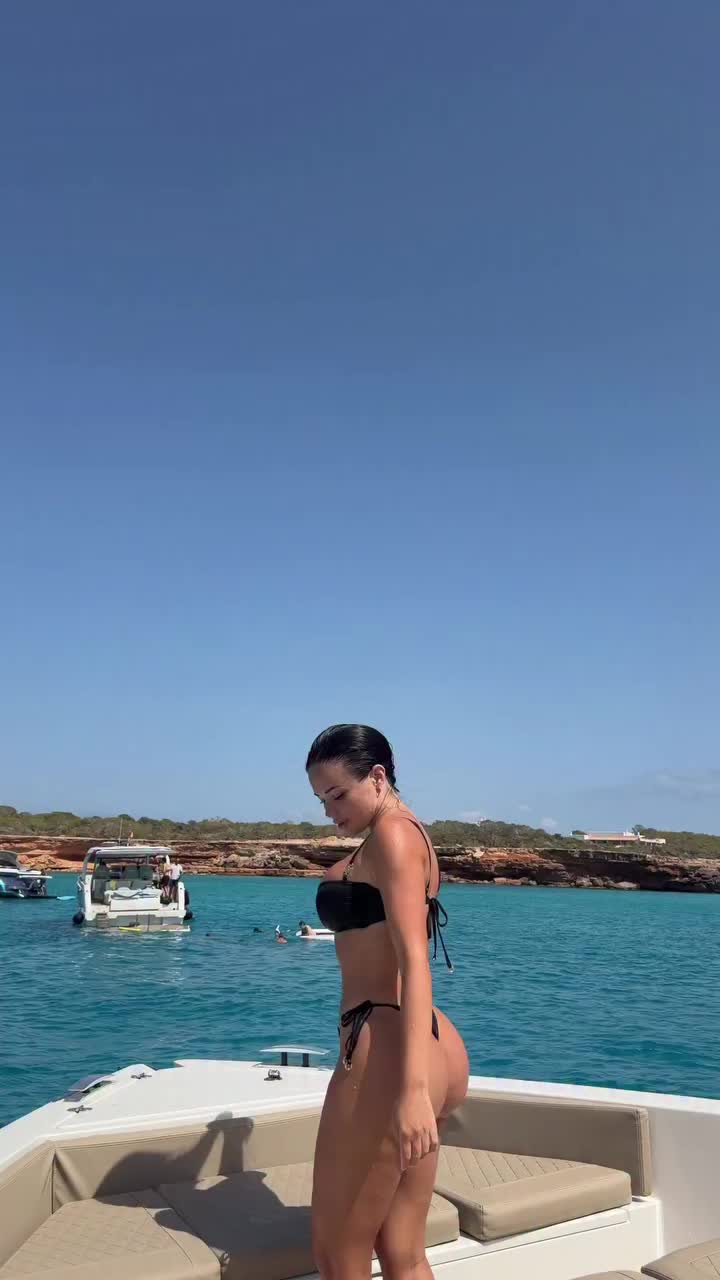 @mariana🇨🇴🇷🇴🇭🇺