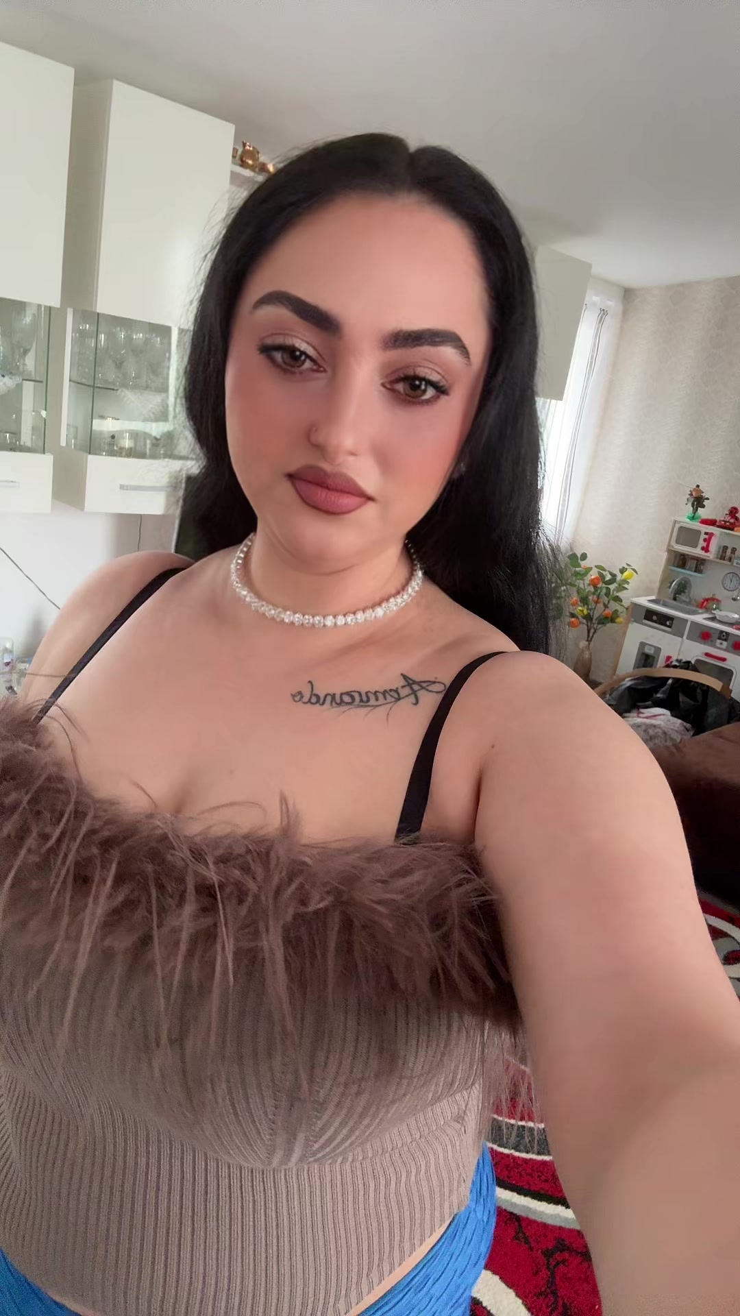 @Pamela brazila🇷🇴🇩🇪💃🏻❤️
