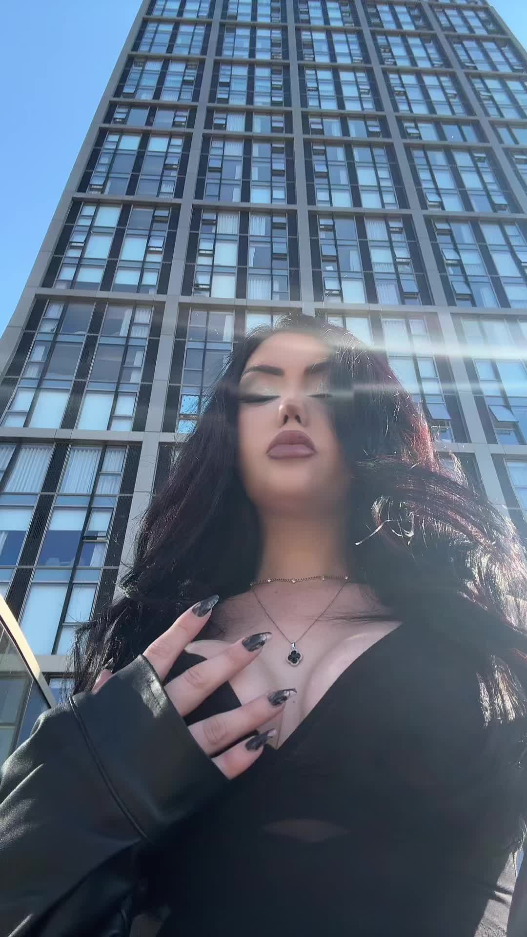 @Jocelyn Claire