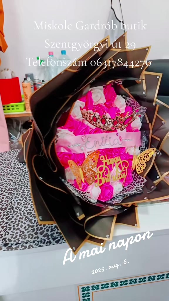 @👑Hajni GardróbButik Miskolc👑