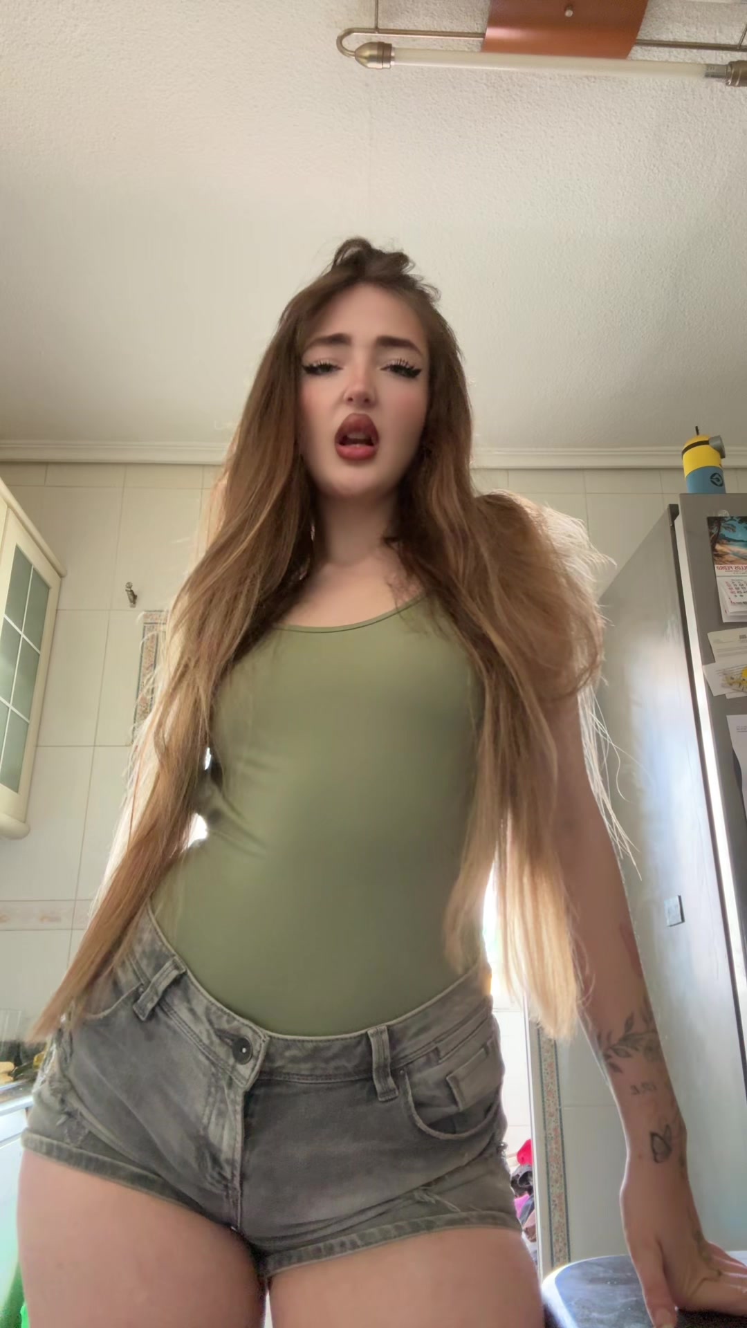 @iris