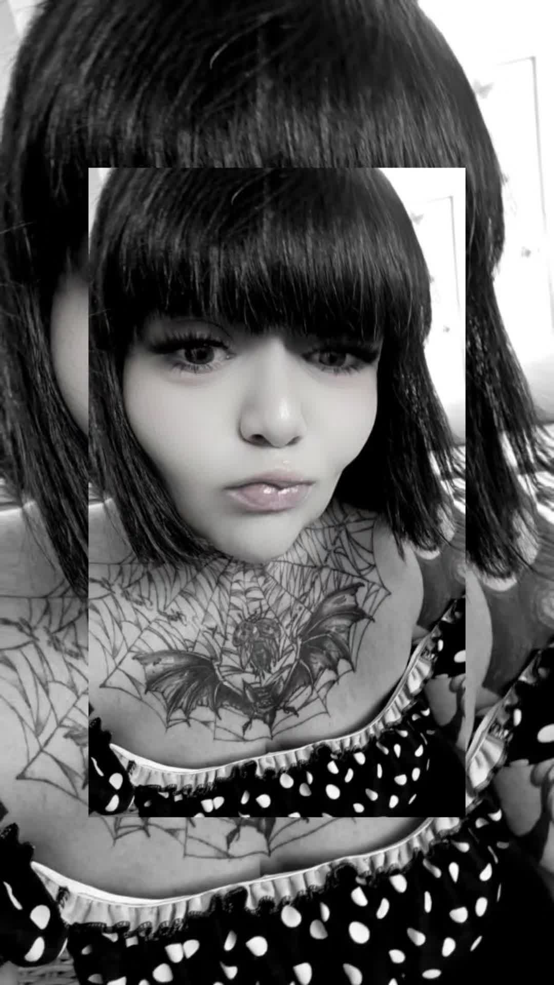 @@tattoopetra13🖤