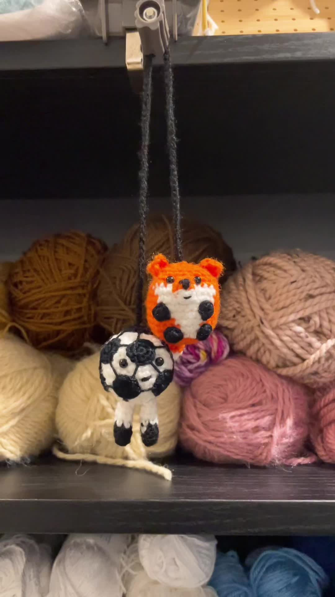 @Crown Crochet