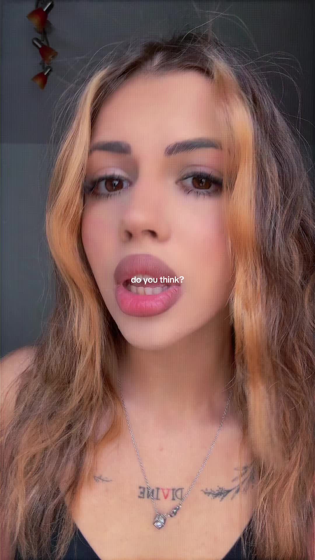 @Iulia🎀