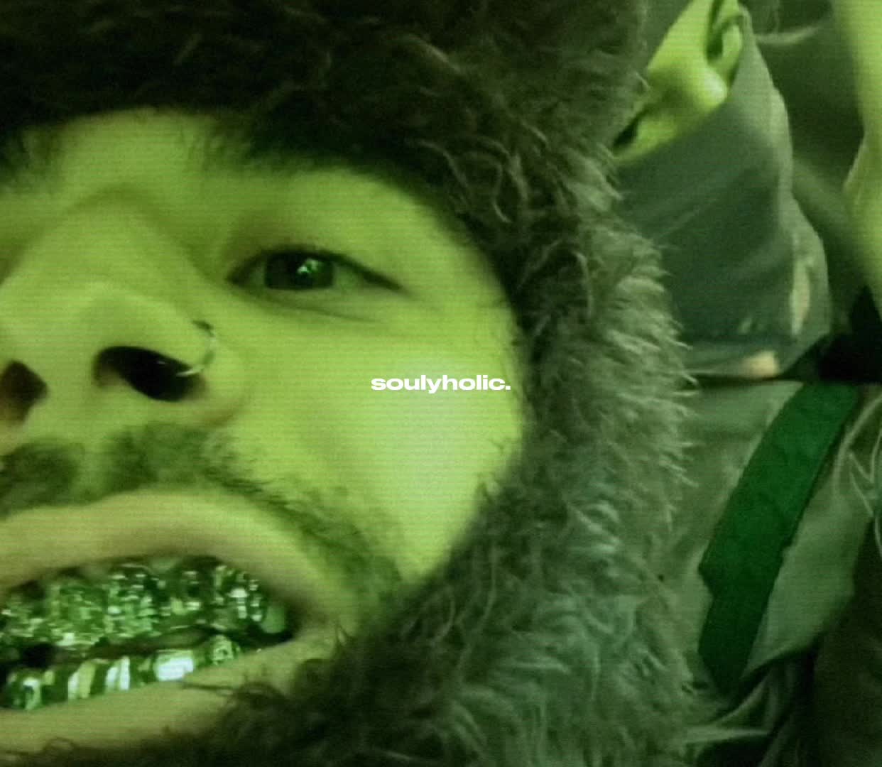 @𝐋