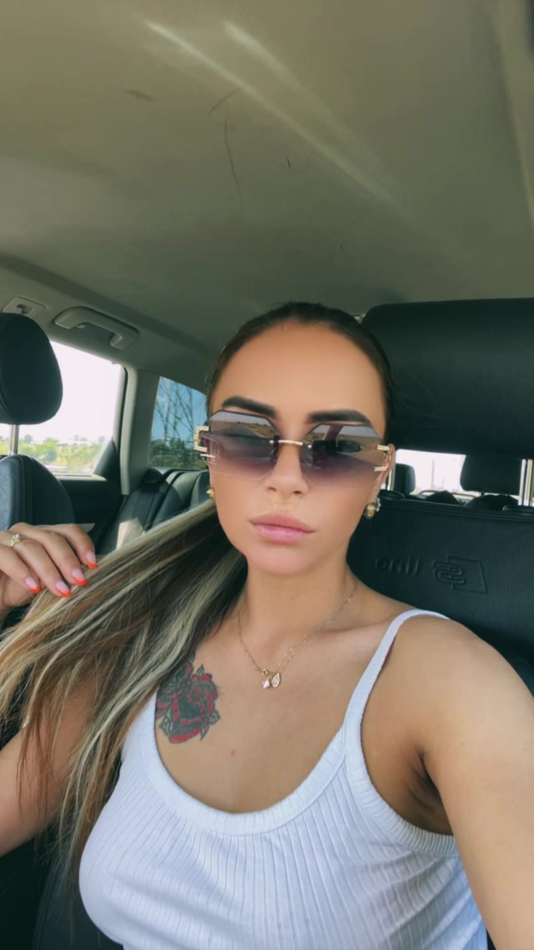 @vyo_arm