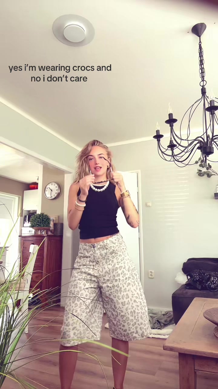 @L.vev_