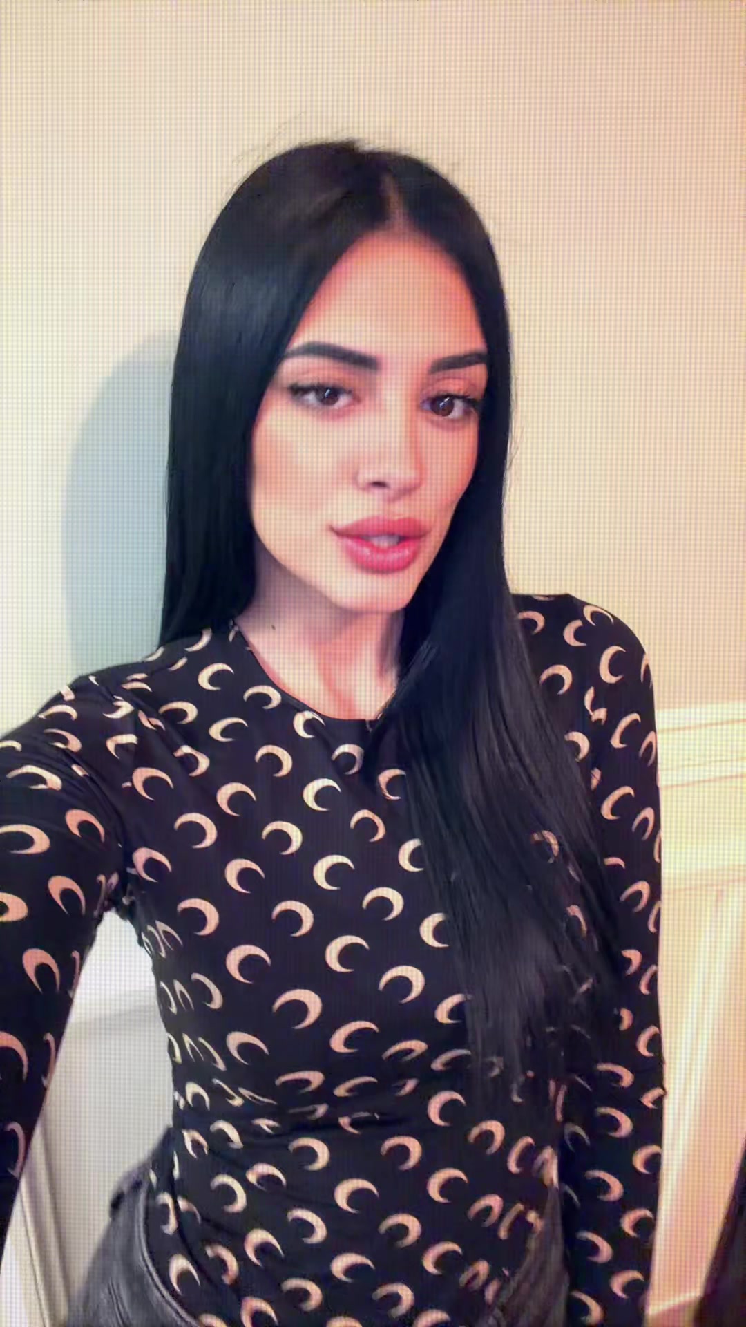 @LAURA🦋