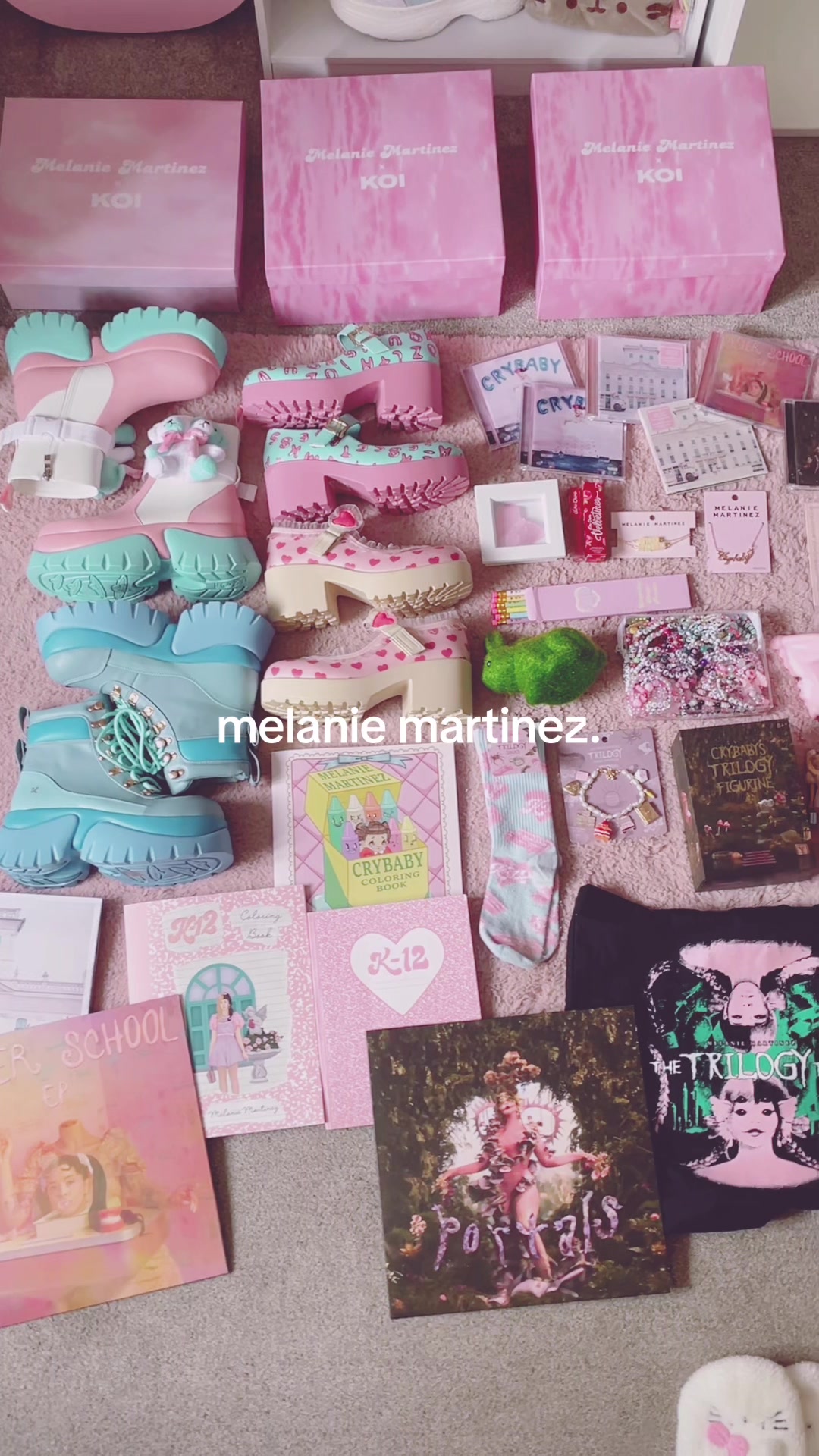 @phoebe ★