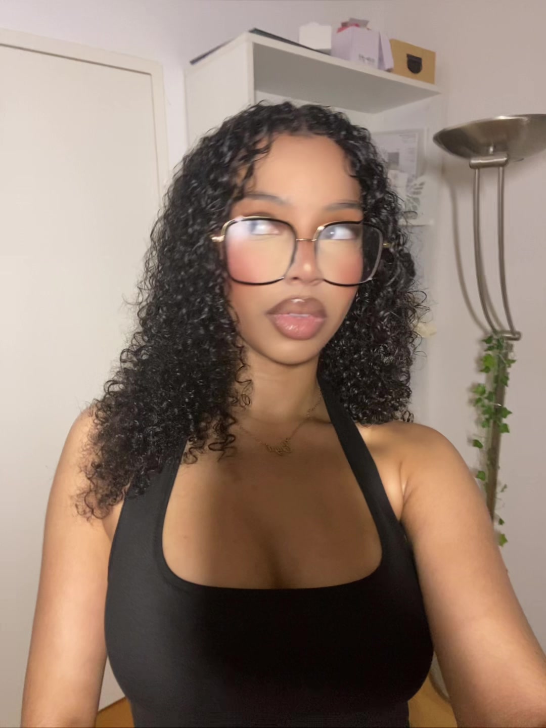 @Enyzz