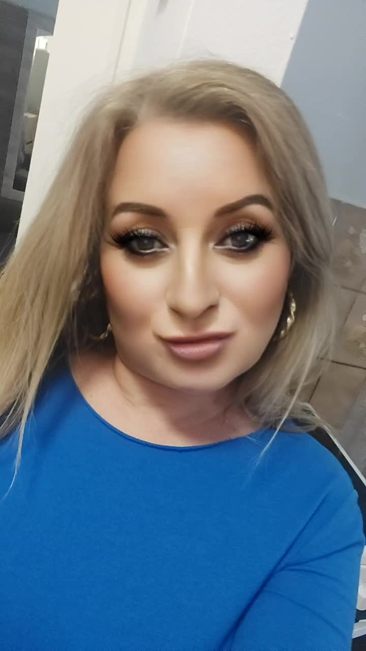 @Krisztina Kov&aacute;cs