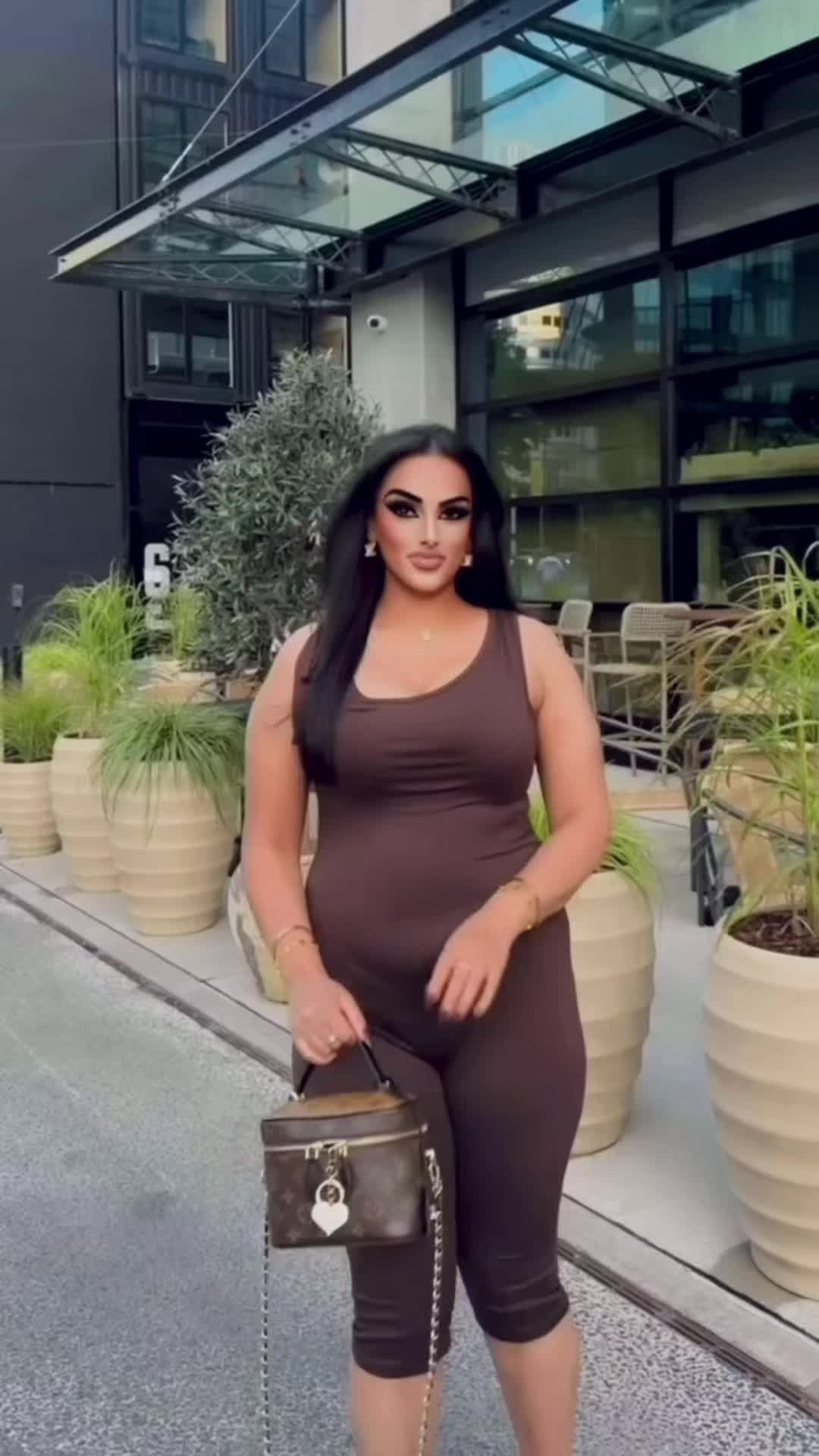 @Heenaaaxo