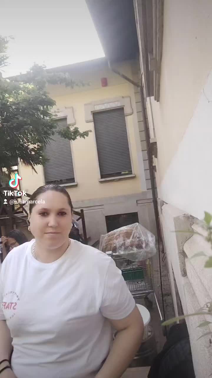 @iuliamarcela