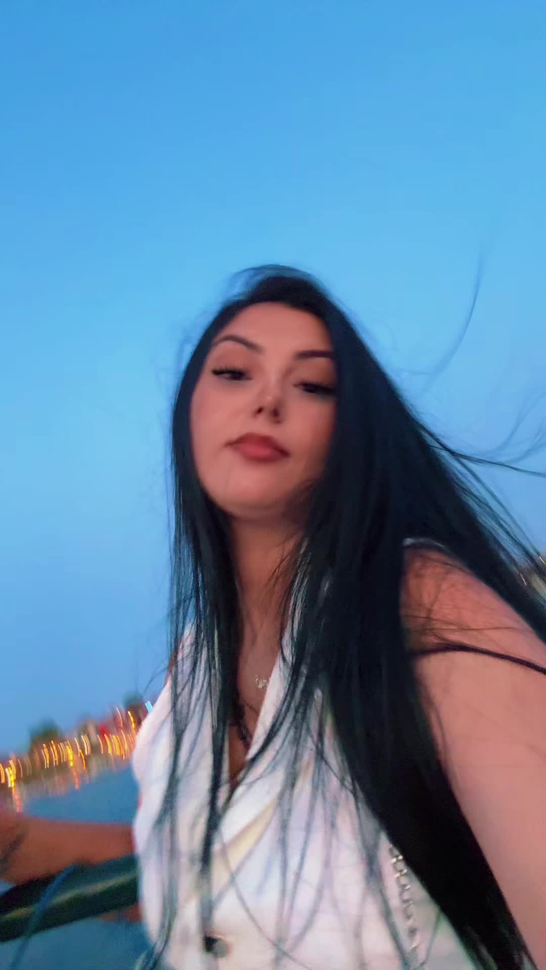 @Ани..🖤🐆