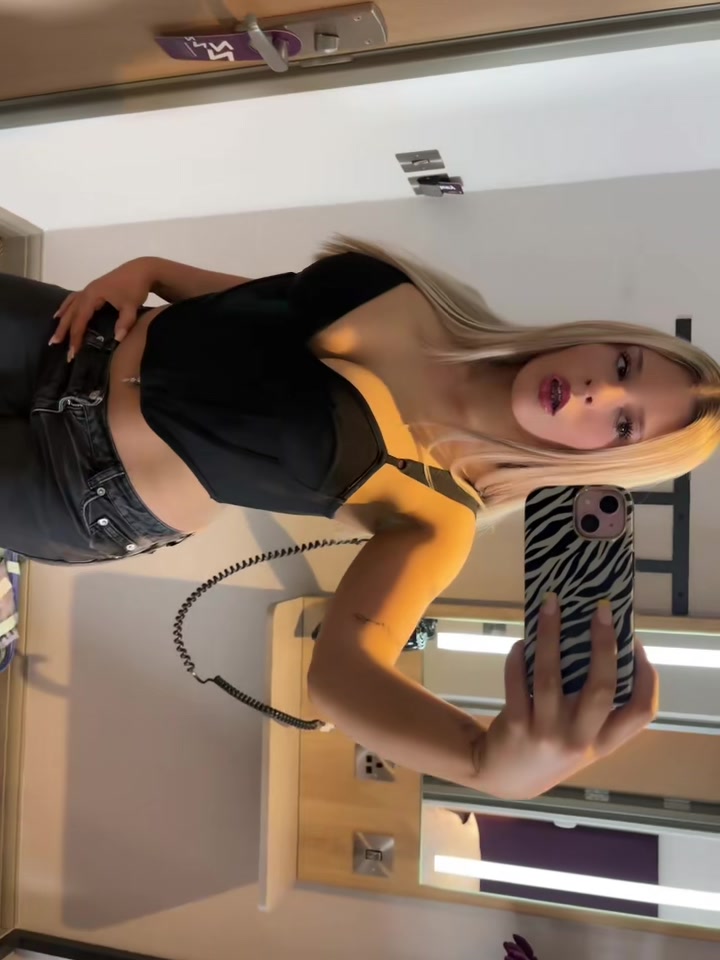 @emily - jane