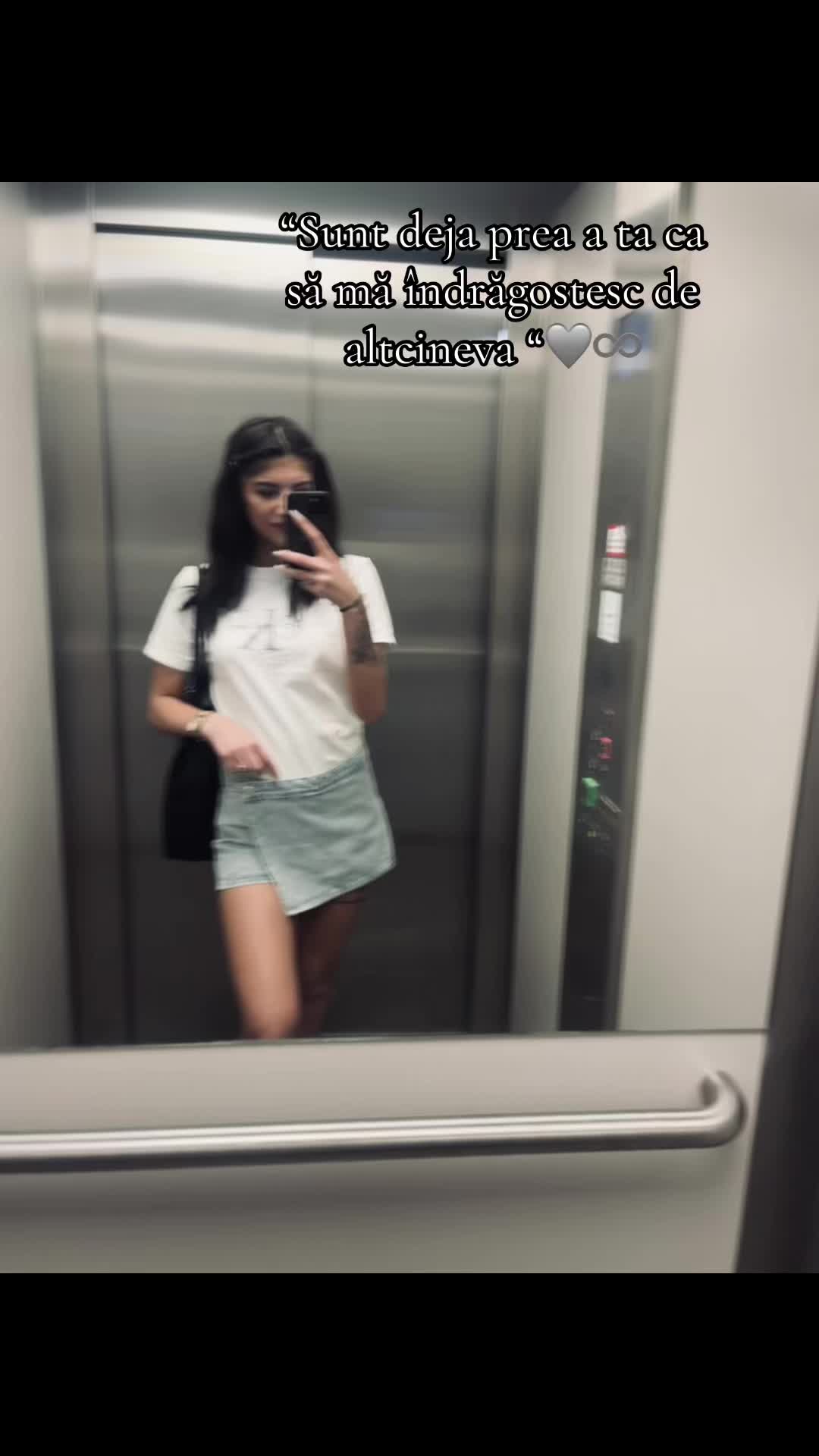 @Elenuș🧸