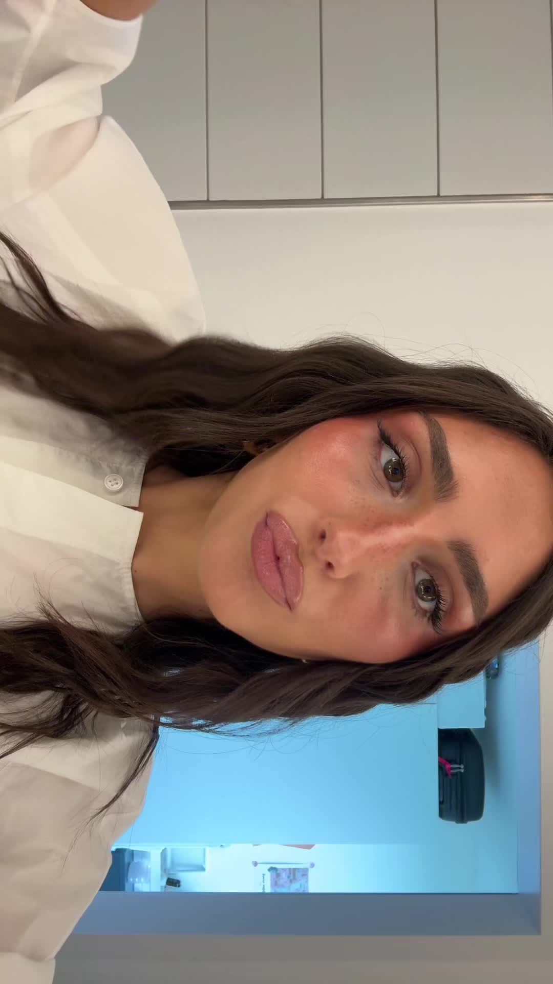 @⠀