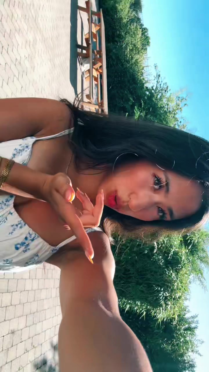 @Lily🌟
