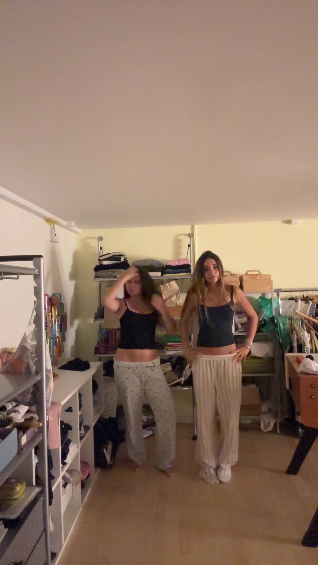 @Cateeee