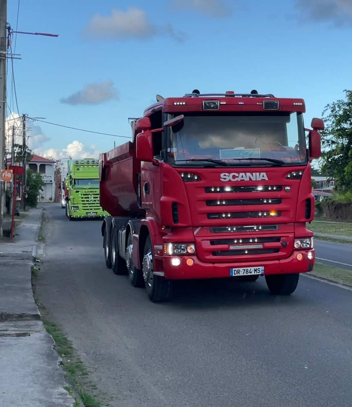 @trucks.gwada