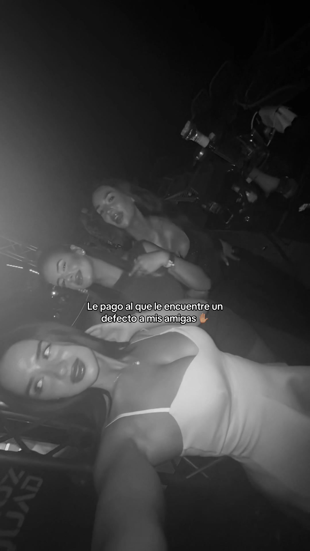 @mellamoirenita