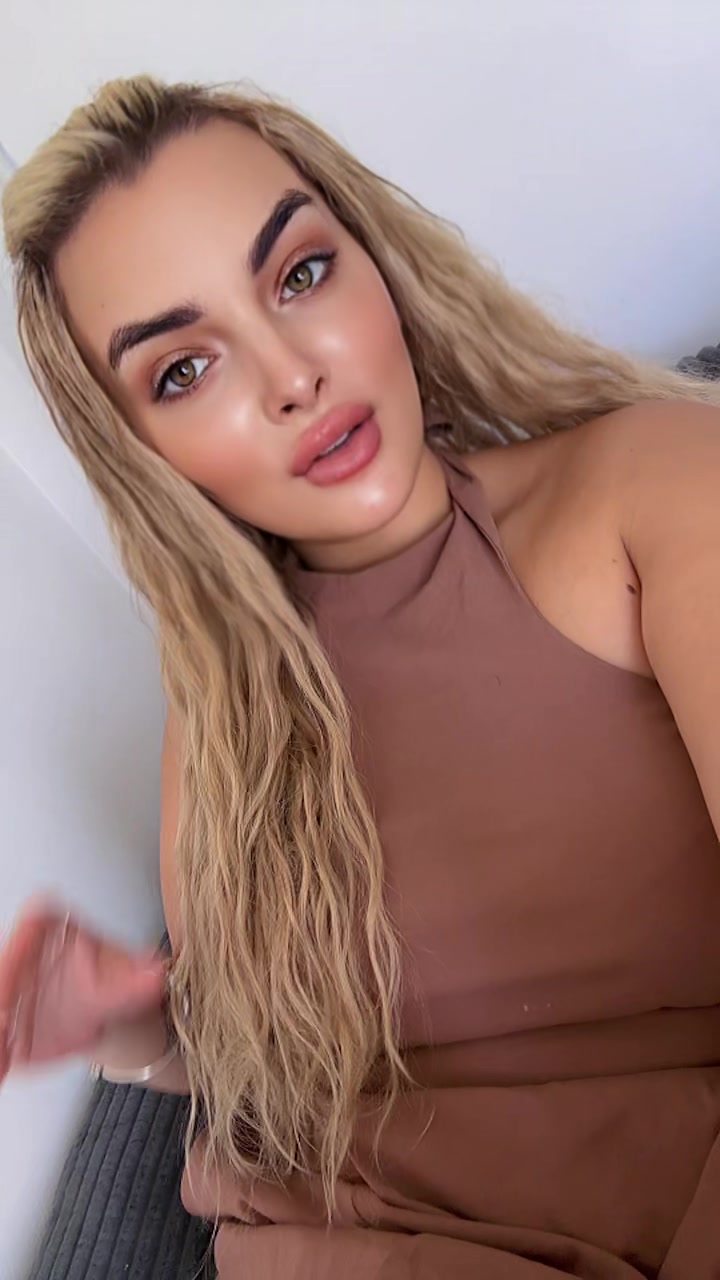 @nicoleinkles685