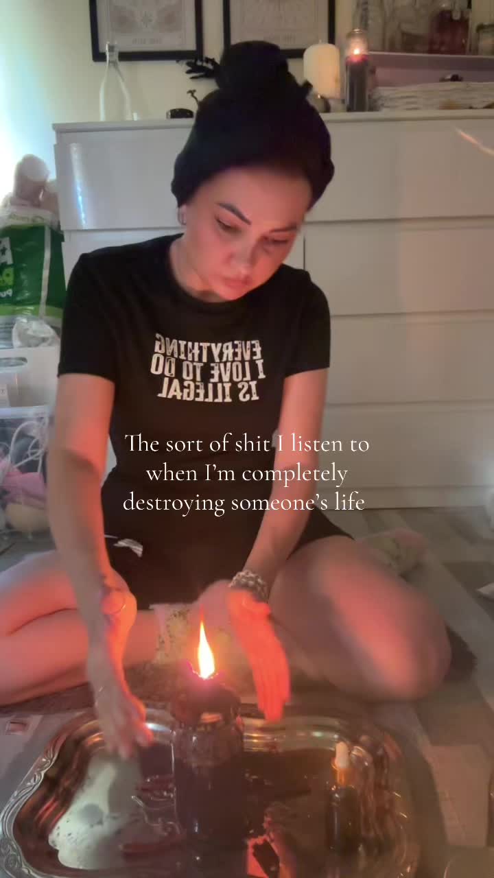 @Mumma_Hexx